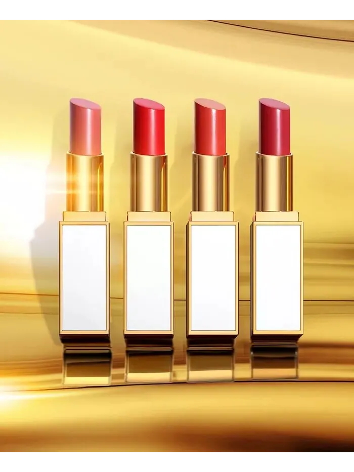 Ультра-сияющий цвет губ Tom Ford — изображение 8 из 9