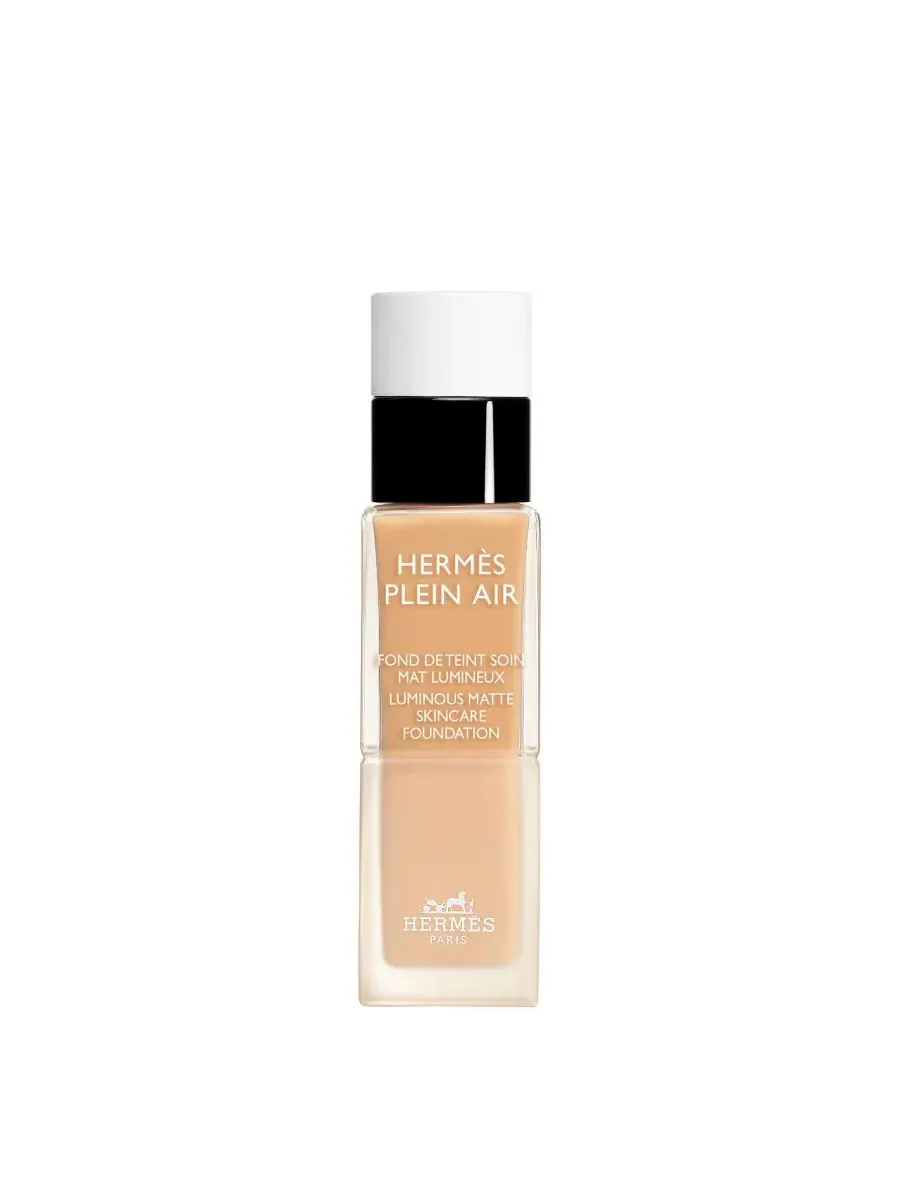 Тональная основа Plein Air, Luminous Matte Skincare Foundation, 1,11 унции HERMÈS — изображение 1 из 10