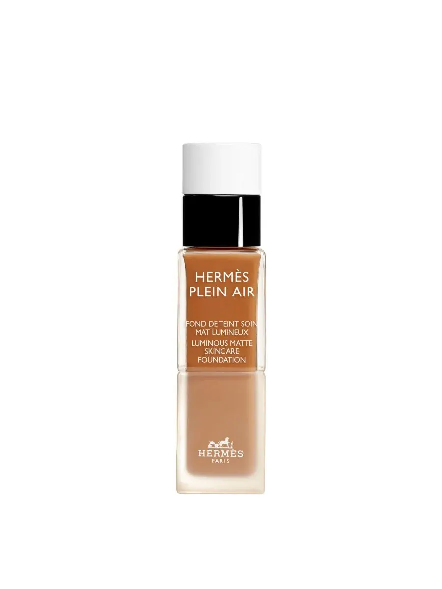 Тональная основа Plein Air, Luminous Matte Skincare Foundation, 1,11 унции HERMÈS — изображение 1 из 10
