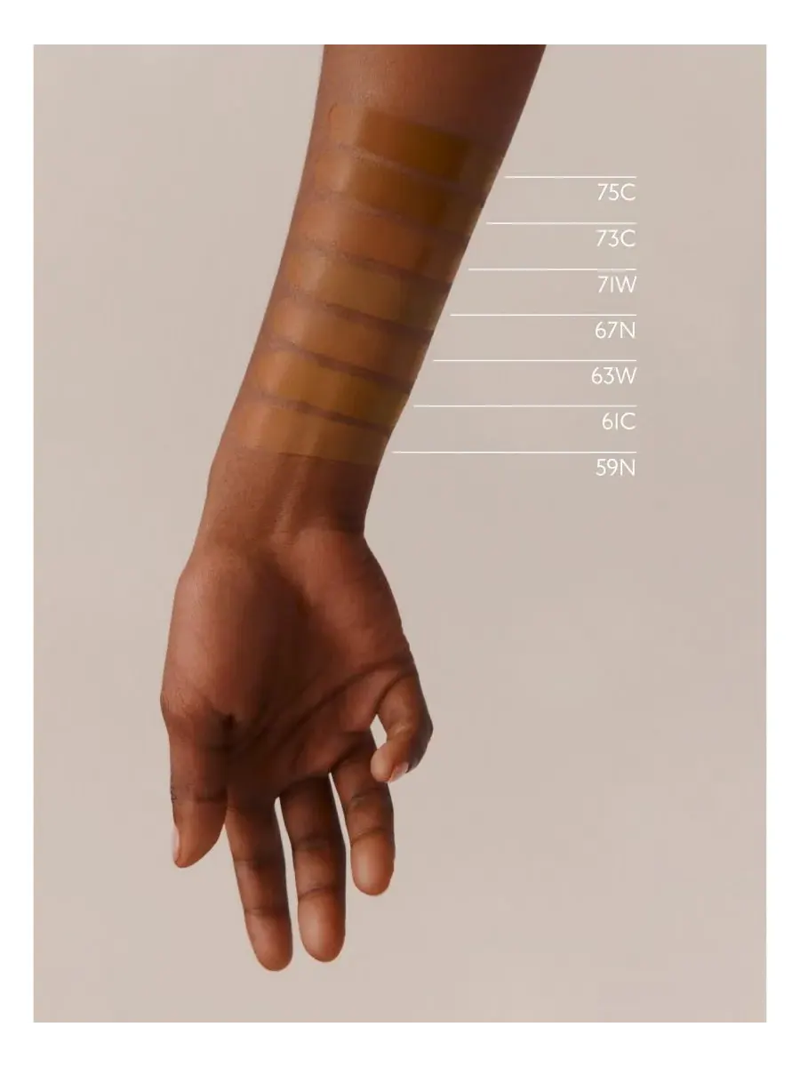 Тональная основа Plein Air, Luminous Matte Skincare Foundation, 1,11 унции HERMÈS — изображение 7 из 10