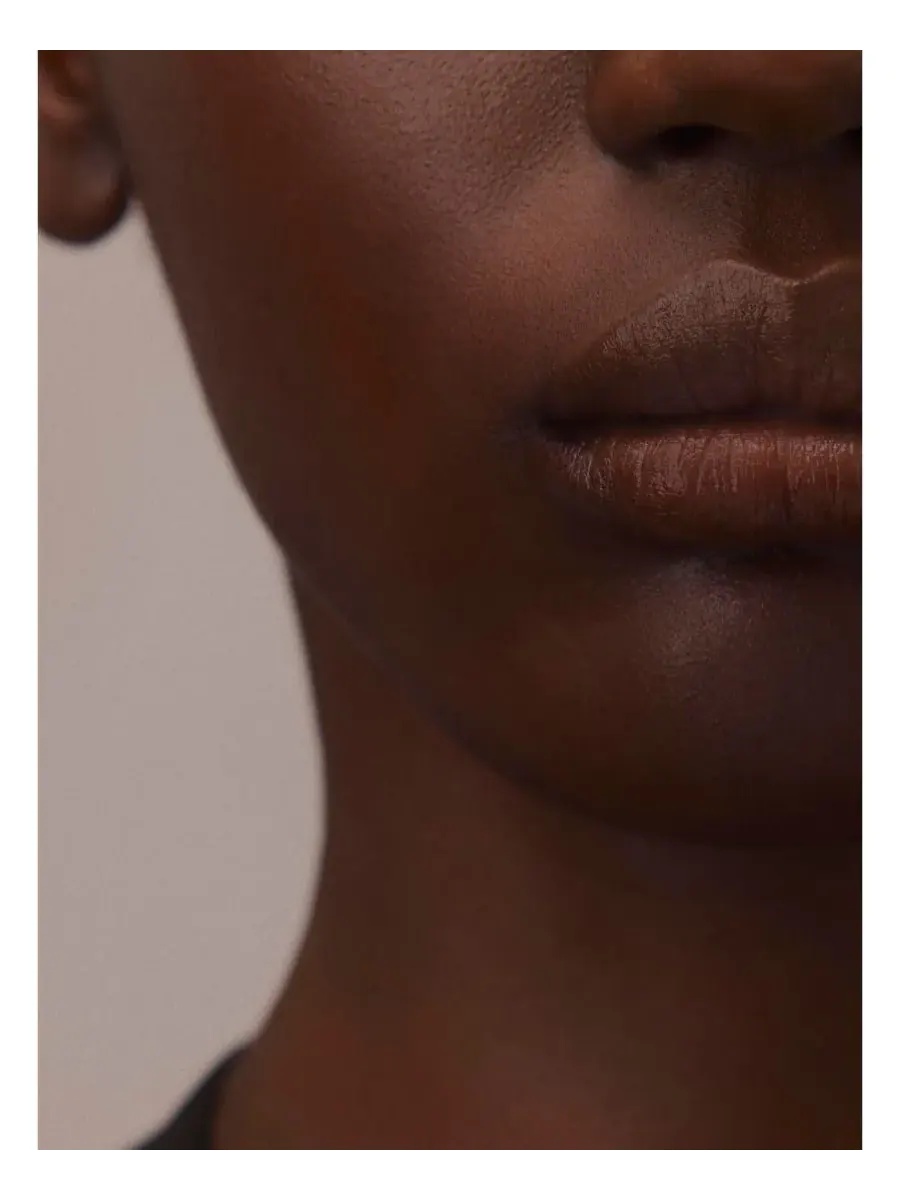 Тональная основа Plein Air, Luminous Matte Skincare Foundation, 1,11 унции HERMÈS — изображение 3 из 10