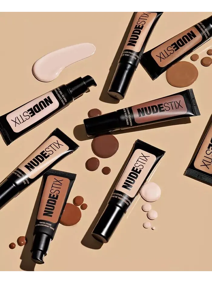 Тональная основа Tinted Cover, 0,68 унции Nudestix, цвет NUDE 3 (light neutral) — изображение 6 из 9
