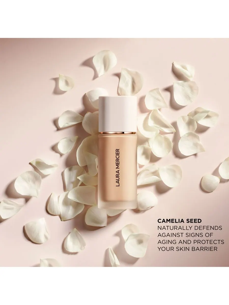 Невесомая, идеально подходящая водостойкая тональная основа Real Flawless Laura Mercier, цвет 0w1 — изображение 7 из 7