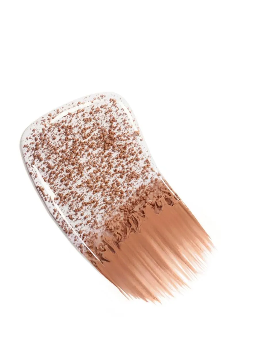 Флюид-тинт с пигментами микросфер внутри Chanel Les Beiges, deep, 30 мл — изображение 2 из 5