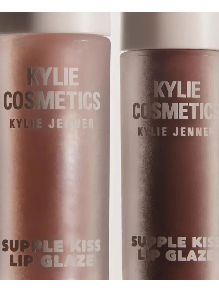 Блеск для губ Supple Kiss Lip Glaze, 0,1 унции Kylie Cosmetics, цвет Lover Girl (sheer berry) — изображение 6 из 9