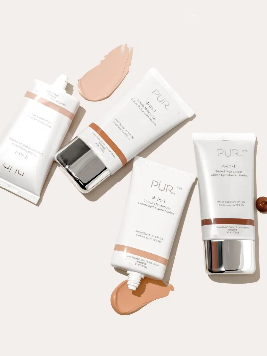 Увлажняющий тонирующий крем 4-в-1 с SPF 20 PÜR, цвет medium - medium w/ neutral undertones — изображение 7 из 8