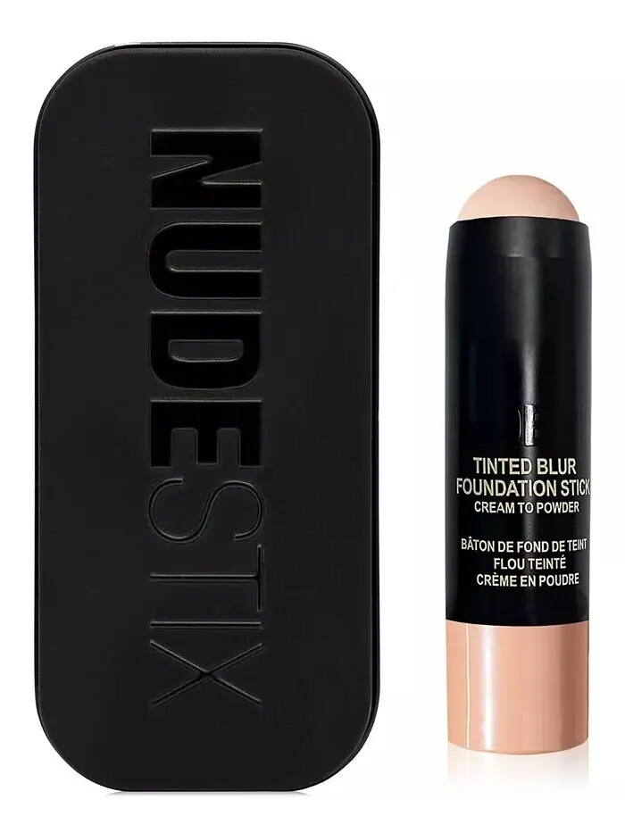 Тональная основа-карандаш Tinted Blur Nudestix — изображение 1 из 9