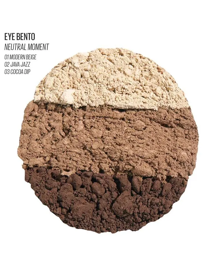 Трио теней для век Bento Bouncy Eyeshadow Kaja, цвет Neutral Moment — изображение 3 из 5