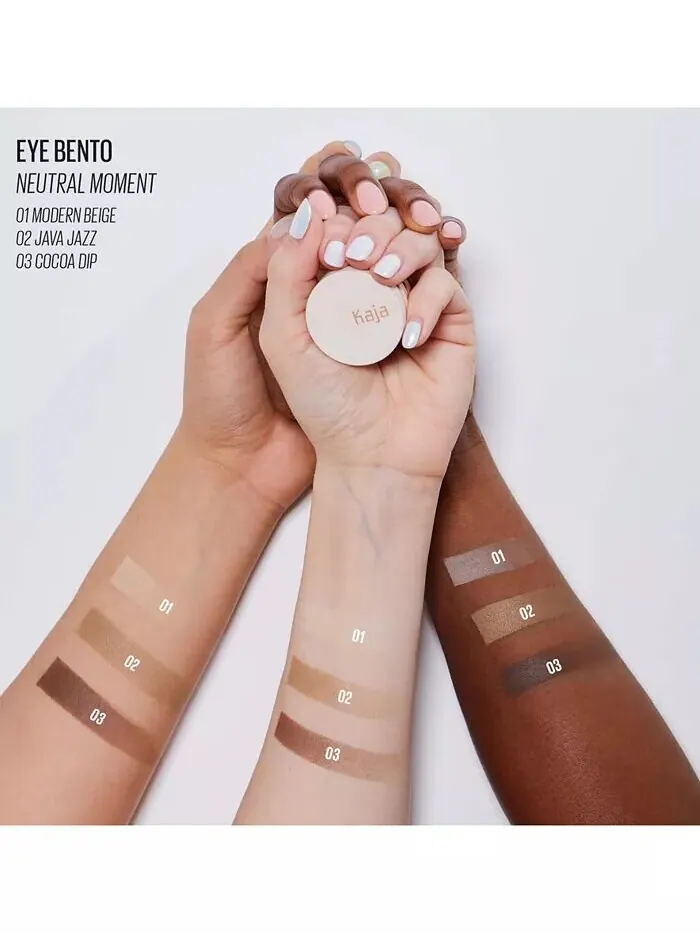 Трио теней для век Bento Bouncy Eyeshadow Kaja, цвет Neutral Moment — изображение 4 из 5