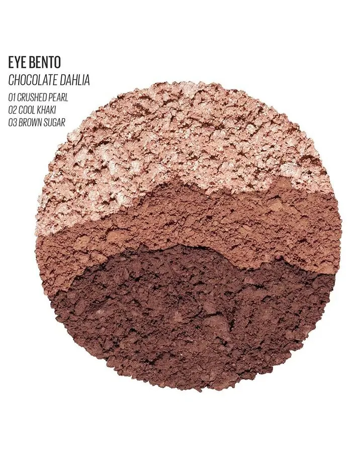 Трио теней для век Bento Bouncy Eyeshadow Kaja, цвет COLD BREW EINSPÄNNER — изображение 3 из 5