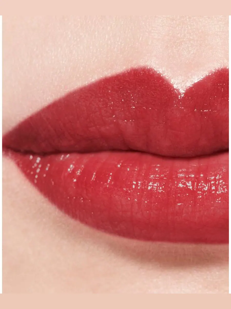 Бальзам для губ с оттенком Chanel Rouge Coco Baume Satin, 924 fall for me, 3 г — изображение 3 из 6
