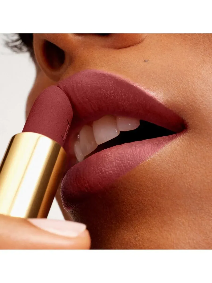 Потрясающая коллекция матовых помад Kiss Blur, 793 Plum Power (Deep Plum) — изображение 4 из 10