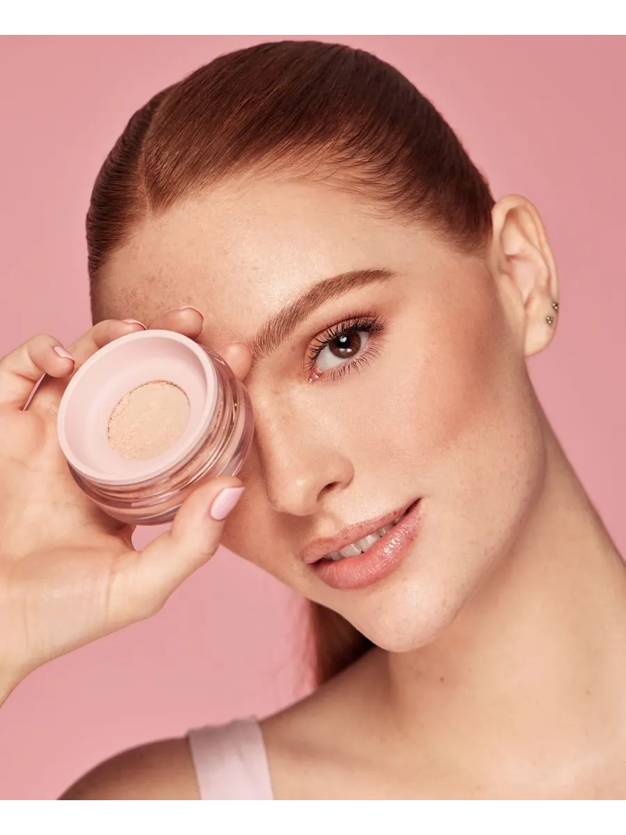 Фиксирующая пудра Kylie Cosmetics — изображение 7 из 8