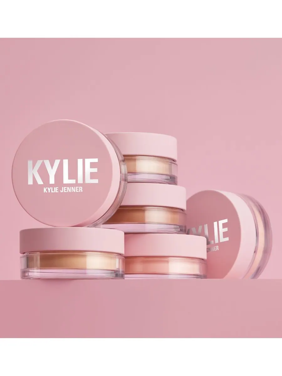 Фиксирующая пудра Kylie Cosmetics — изображение 8 из 8