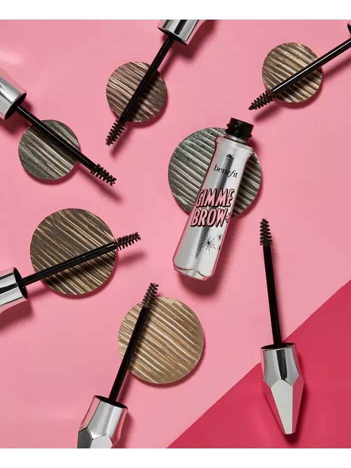 Гель для объема и моделирования бровей Benefit Cosmetics Gimme Brow+ — изображение 7 из 11