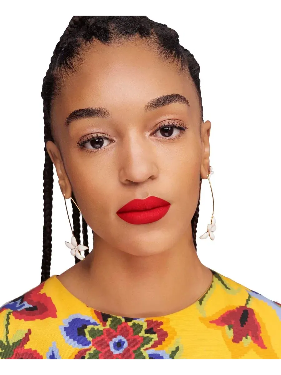 Матовая губная помада Fabulous Kiss Matte Refillable Lipstick & Love Karma Lipstick Cap Carolina — изображение 5 из 9