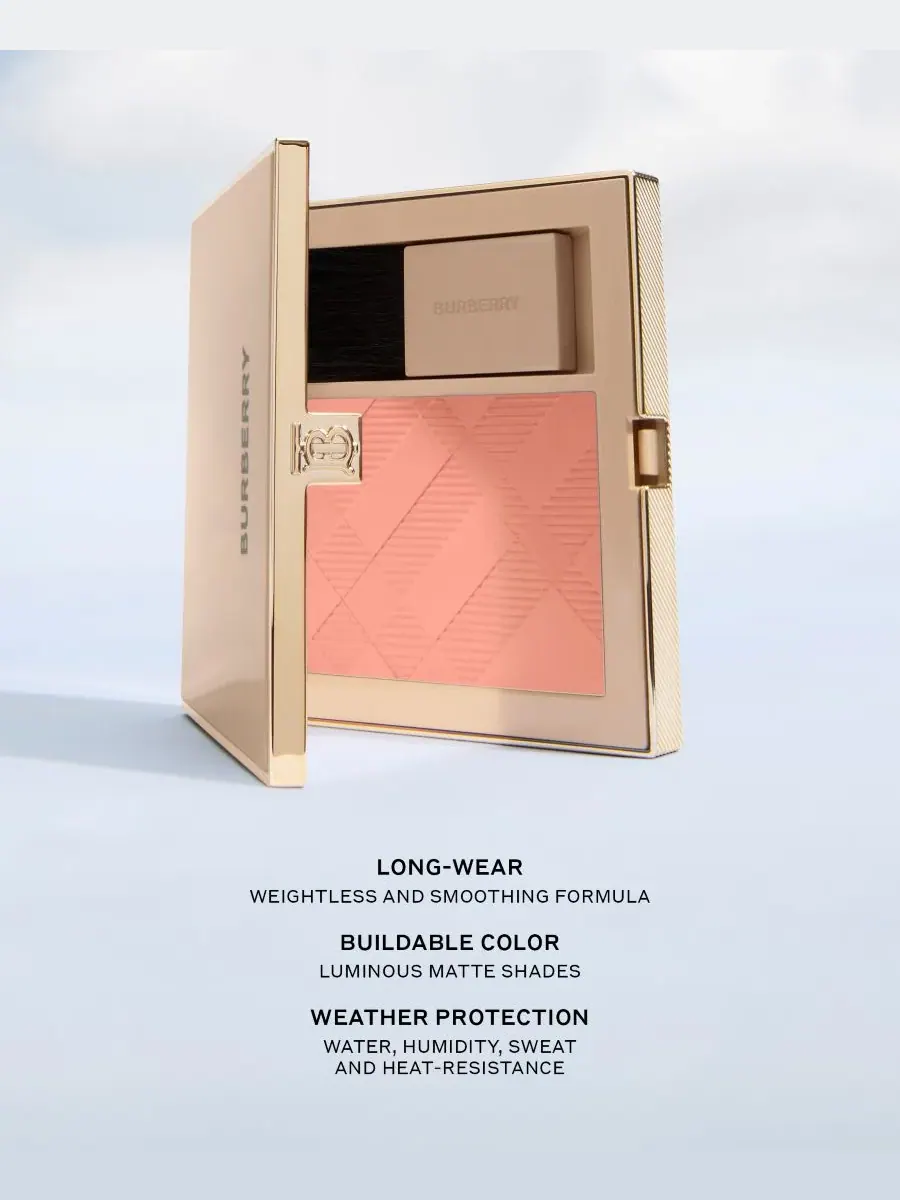 Румяна Outdoor Blush, 0,31 унции Burberry — изображение 5 из 10