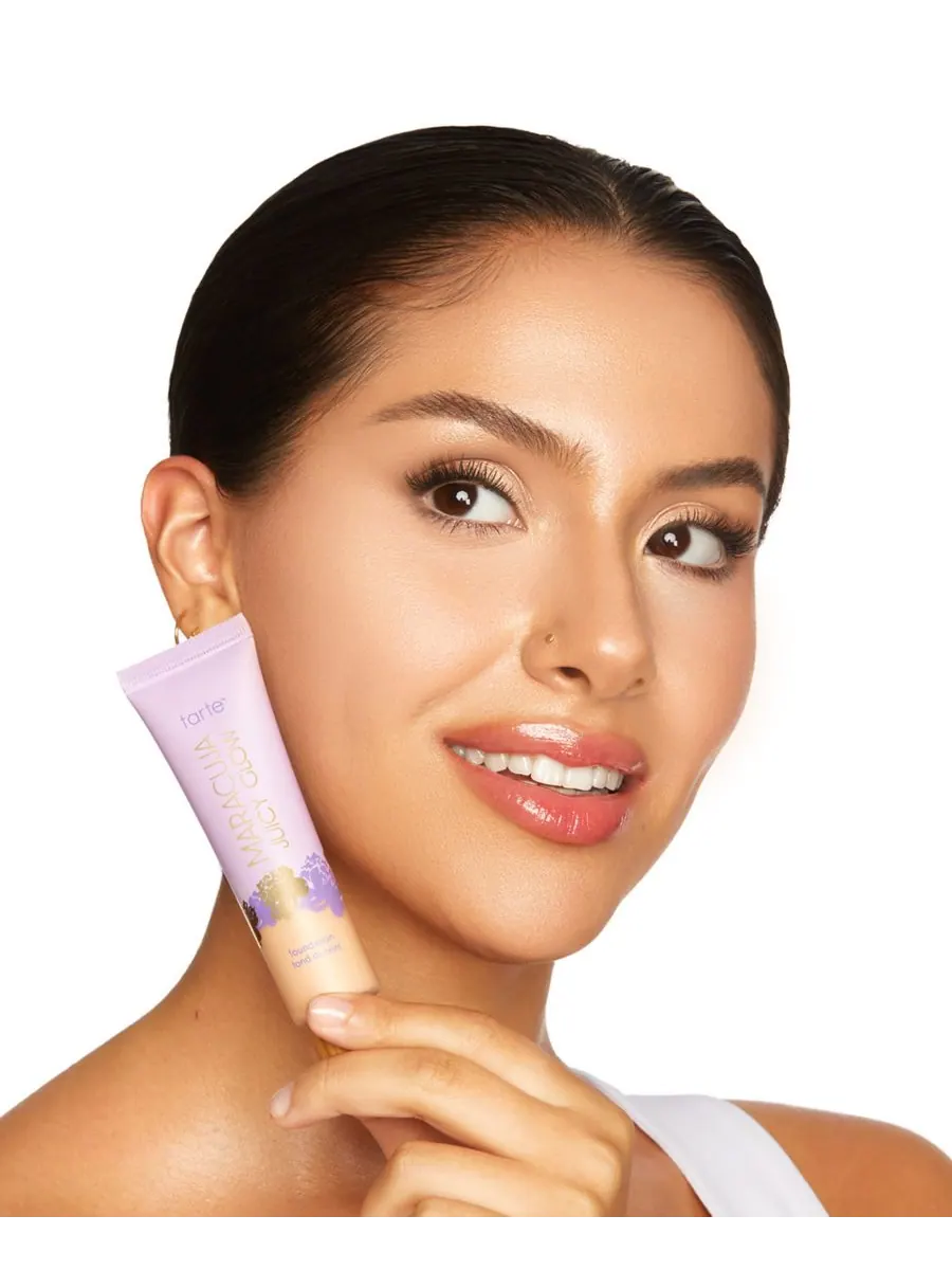 Тинт для губ Maracuja Juicy Glow, дорожный размер Tarte, цвет 28n light-medium neutral — изображение 4 из 8
