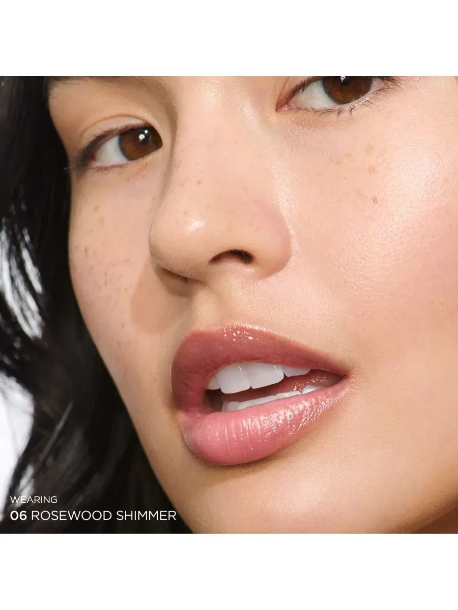 Блеск для губ с пептидами для объема и увлажнения Clarins, 06 Rosewood Shimmer (Rosy Nude) — изображение 6 из 9