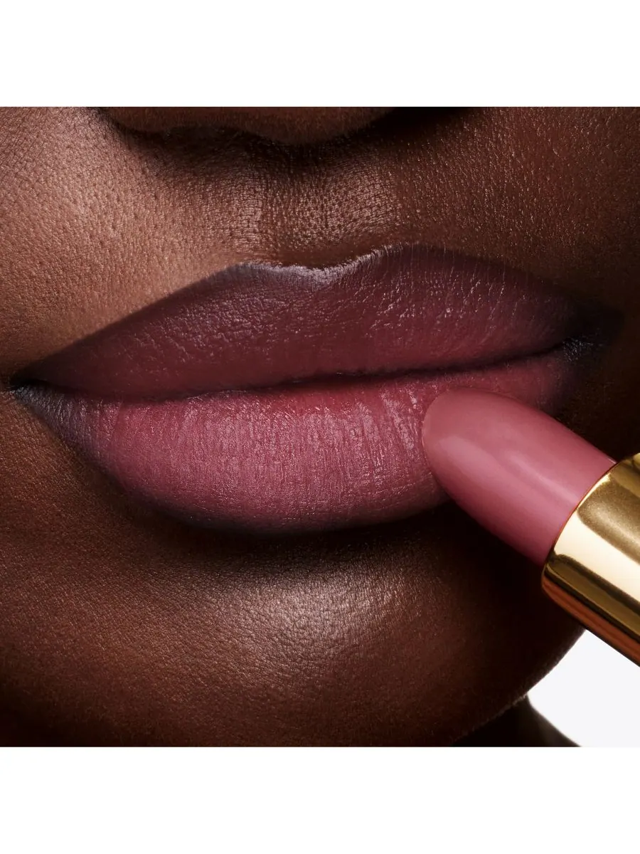 Помада Runway Lip Color с стойкостью до 12 часов Tom Ford, цвет casablanca — изображение 4 из 5
