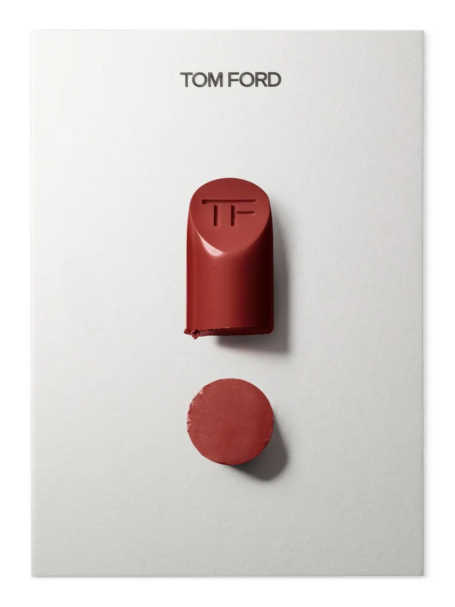 Помада Runway Lip Color с стойкостью до 12 часов Tom Ford, цвет stunner — изображение 2 из 5