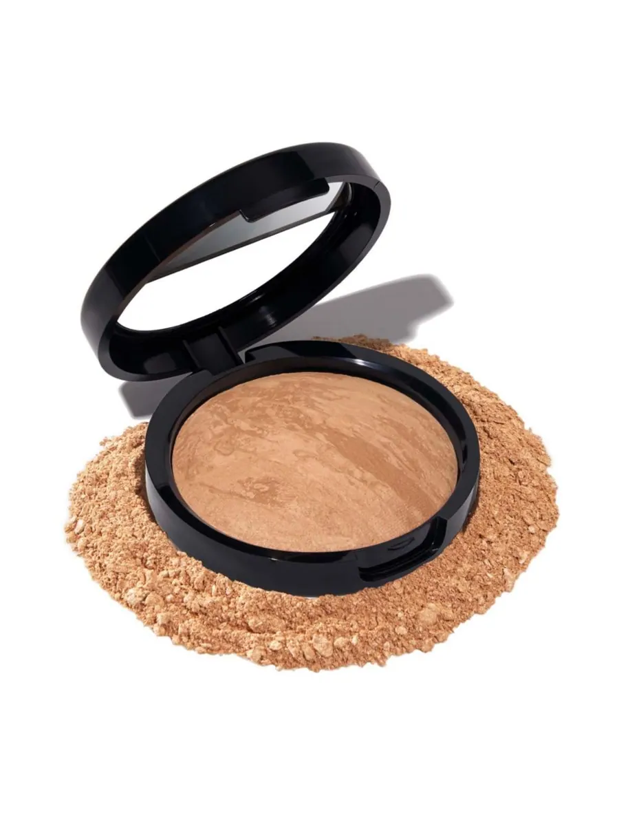 Запеченная корректирующая тональная основа Balance-N-Brighten Laura Geller Beauty — изображение 1 из 10