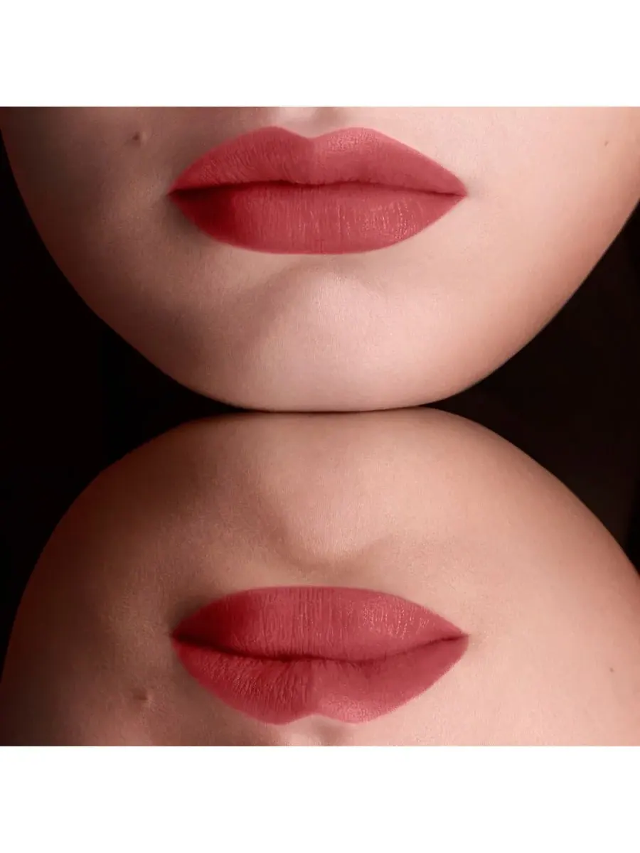Матовая помада Kisses, 0,11 унции Burberry — изображение 4 из 5
