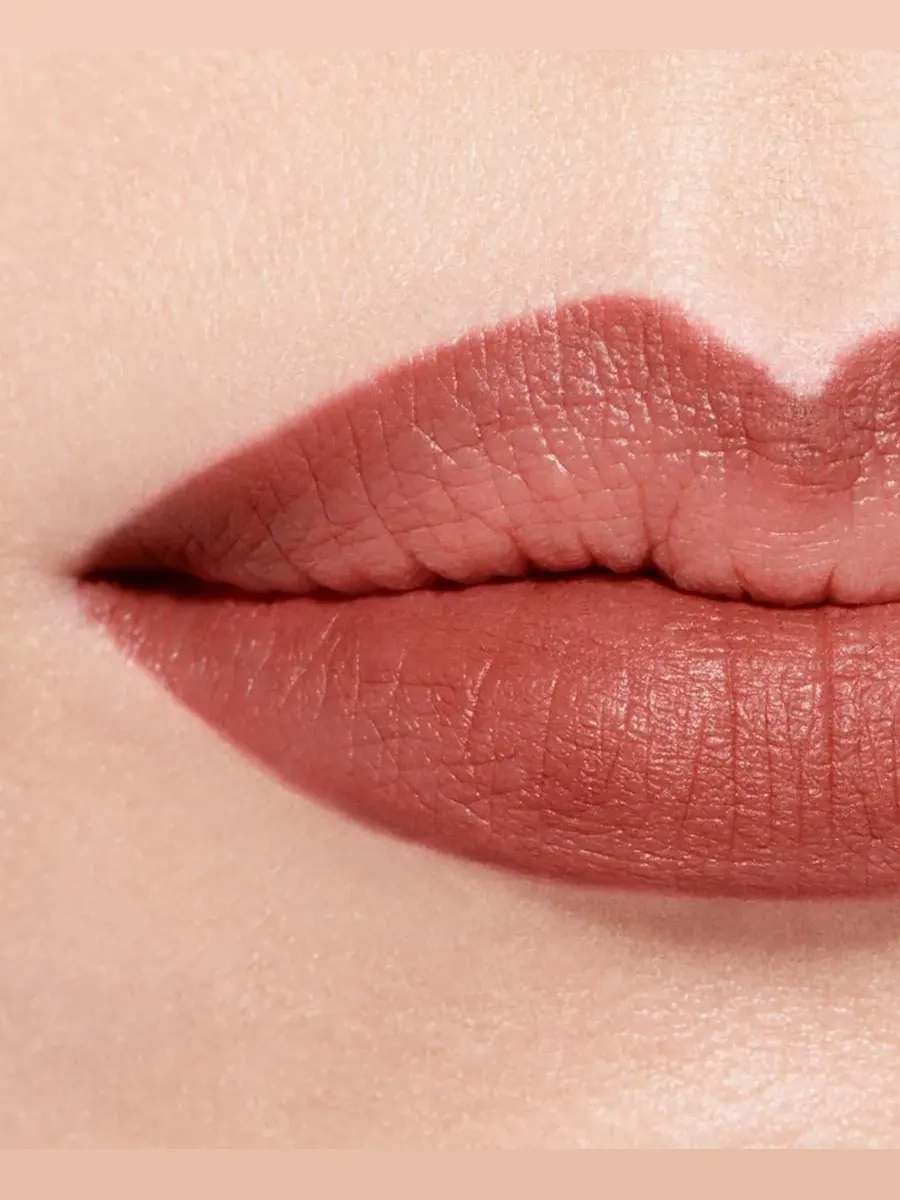 Стойкий карандаш для губ Le Crayon Lèvres, 0,04 унции CHANEL — изображение 3 из 4