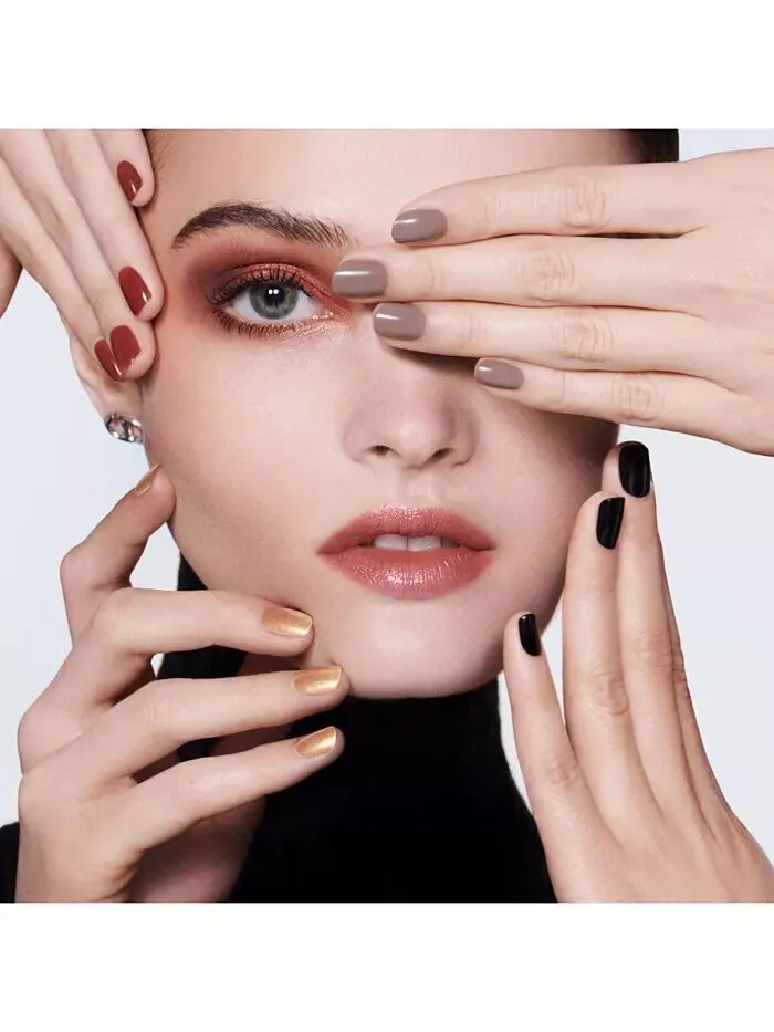 Верхнее покрытие Ультрабыстросохнущий лак для ногтей Dior — изображение 3 из 3