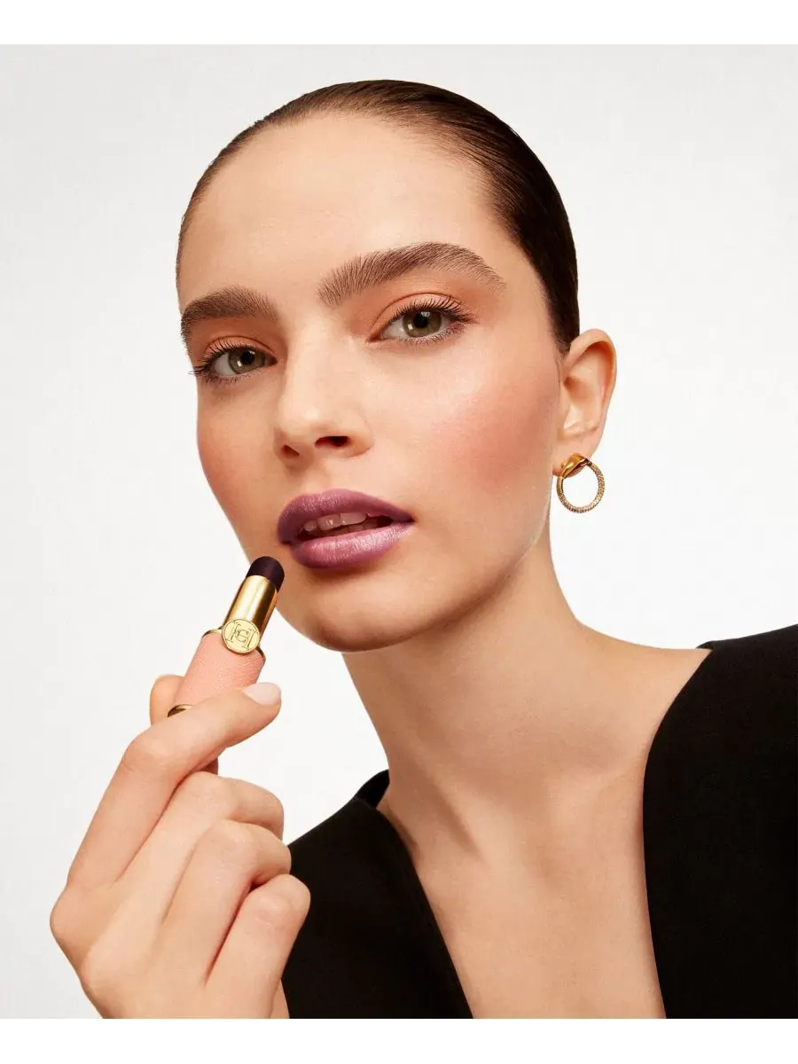 Набор из 4 мини-бальзамов для губ Good Girl с тонирующим эффектом Carolina Herrera — изображение 6 из 12