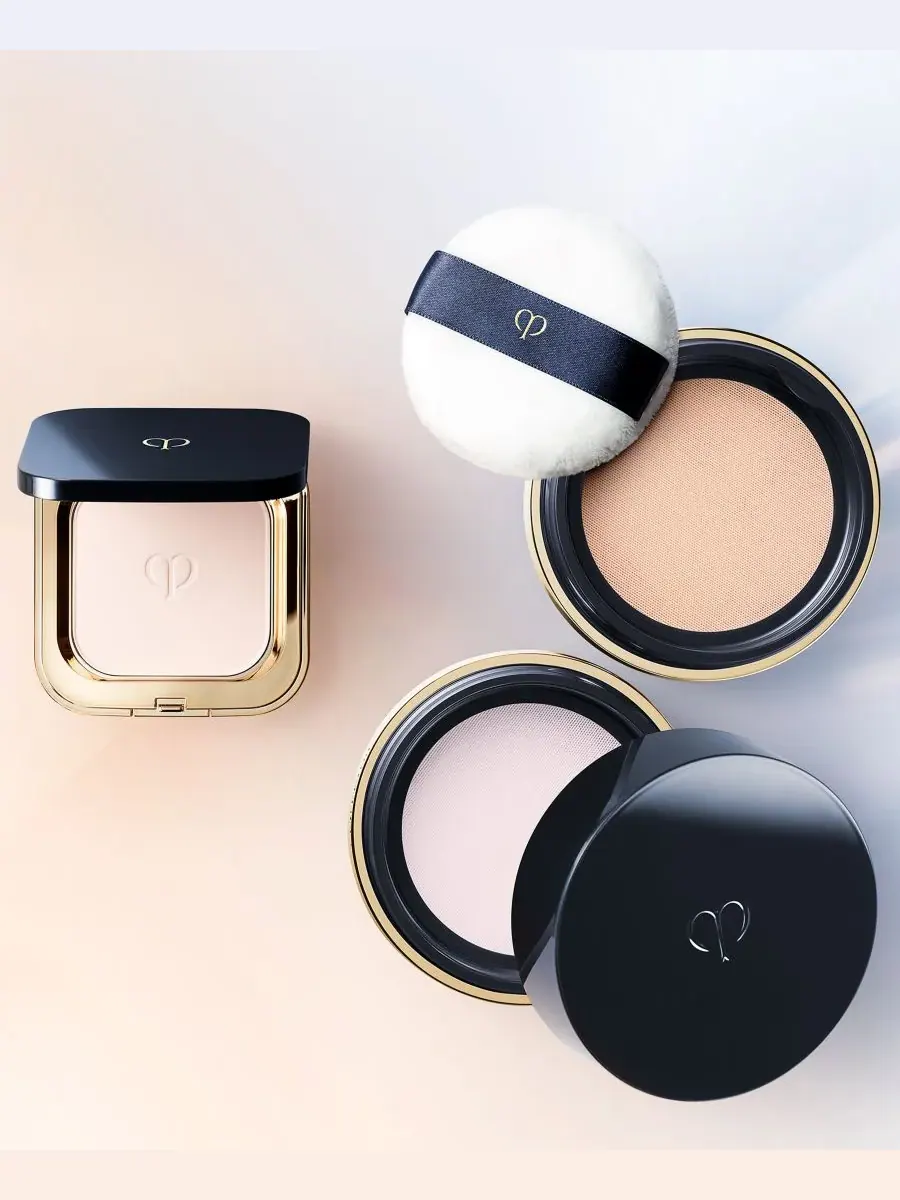 Полупрозрачная рассыпчатая пудра Clé de Peau Beauté — изображение 7 из 7