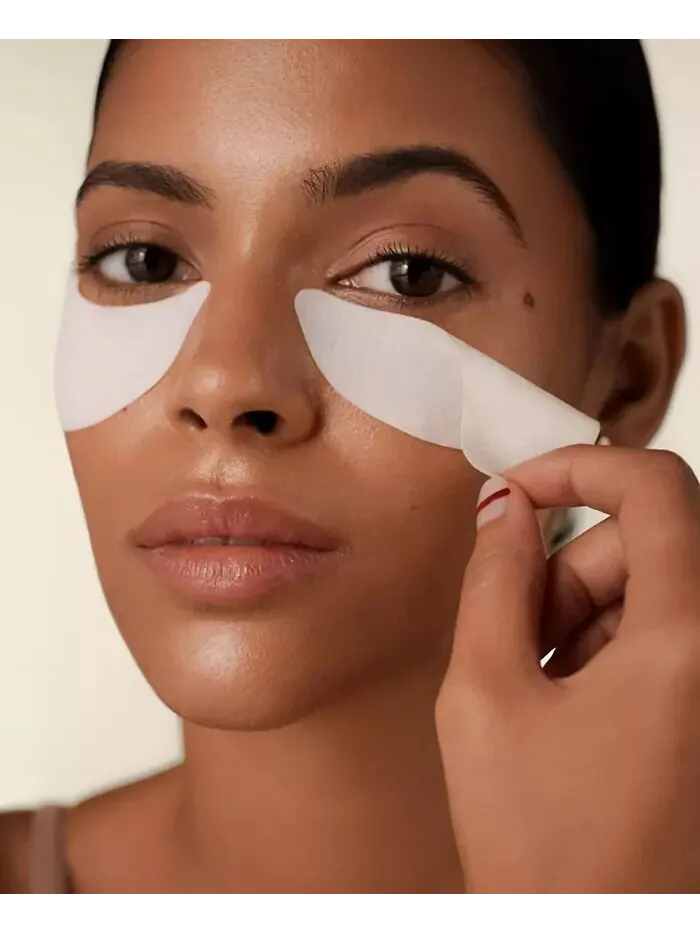 Эссенция Shiseido — Benefiance Wrinkle Resist24 Экспресс-разглаживающая для глаз с чистым ретинолом — изображение 5 из 9