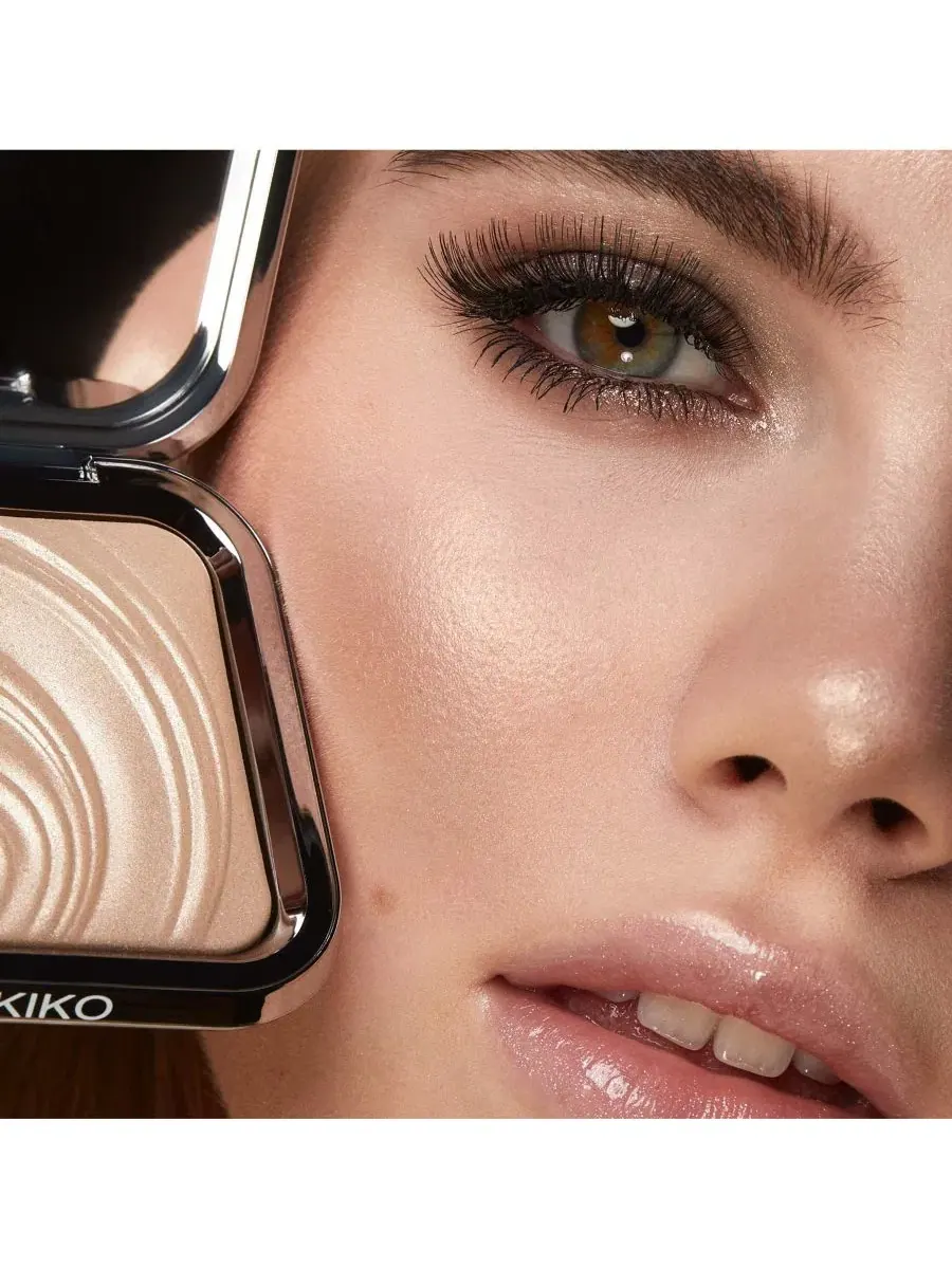 Пудра-хайлайтер Glow Fusion Intense, 10.5 г KIKO Milano, 01 Champagne — изображение 3 из 4