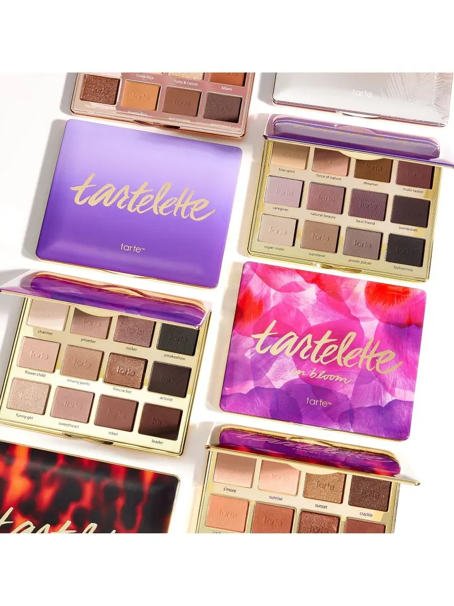 Палитра теней для век с оттенками и кистью, модель #trippinwithtarte Tarte — изображение 8 из 15