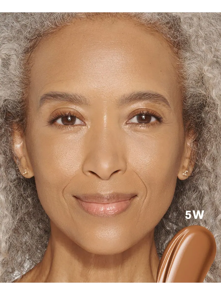 Осветляющий консилер Soft Touch Estée Lauder с витамином С — изображение 4 из 10