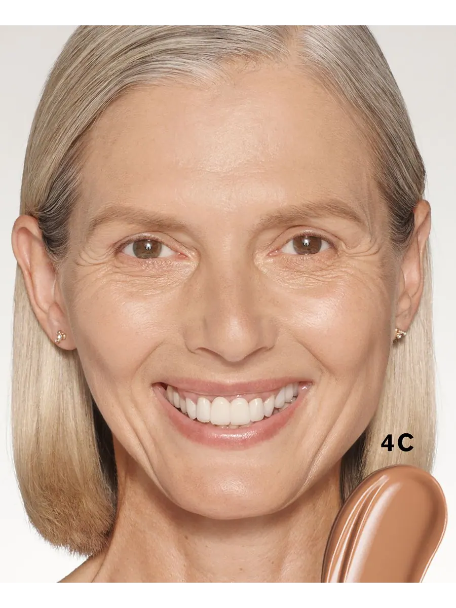Осветляющий консилер Soft Touch Estée Lauder с витамином С — изображение 3 из 10