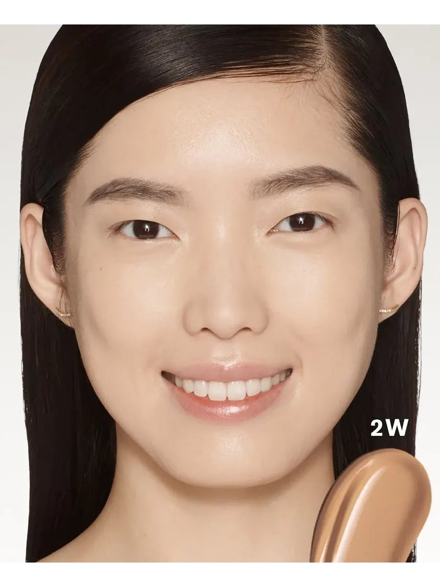 Осветляющий консилер Estée Lauder Soft Touch с витамином С, 2W — изображение 3 из 10