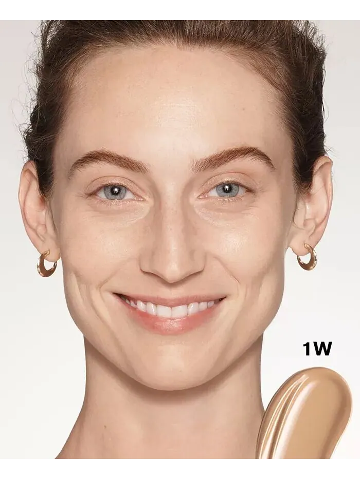 Estée Lauder Futurist Soft Touch Осветляющий корректор для кожи, 1W — изображение 3 из 3