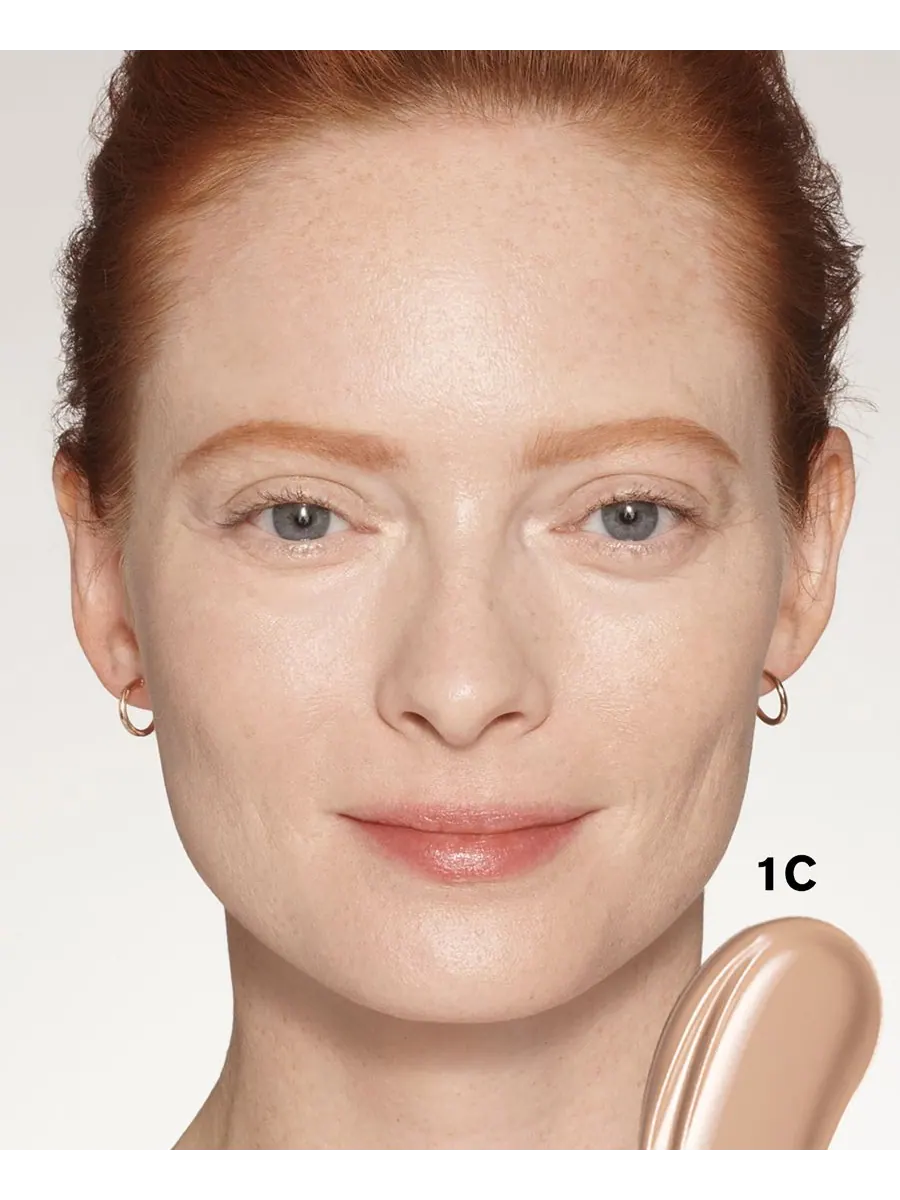 Консилер Estée Lauder Soft Touch, осветляющий с витамином С, 1C — изображение 3 из 10