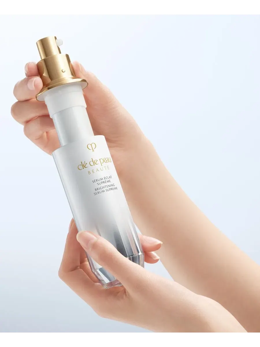Сыворотка Cle De Peau Beaute — Сменный блок осветляющей сыворотки Supreme, 37 г — изображение 5 из 6