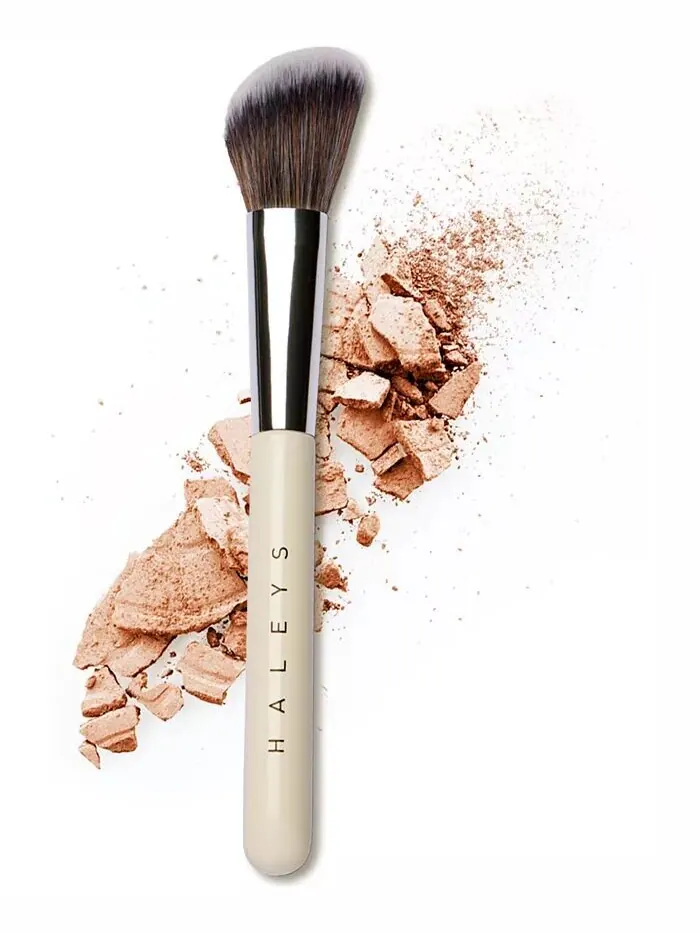 Блестящая кисть для контуринга Haleys Beauty — мульти