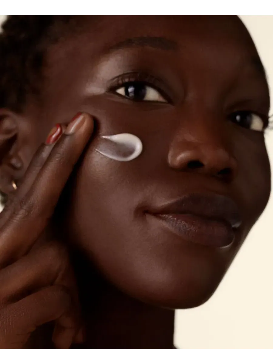 Крем для лица антивозрастной с комплексом KOMBU-Bounce Shiseido Benefiance Wrinkle Smoothing Cream — изображение 5 из 9