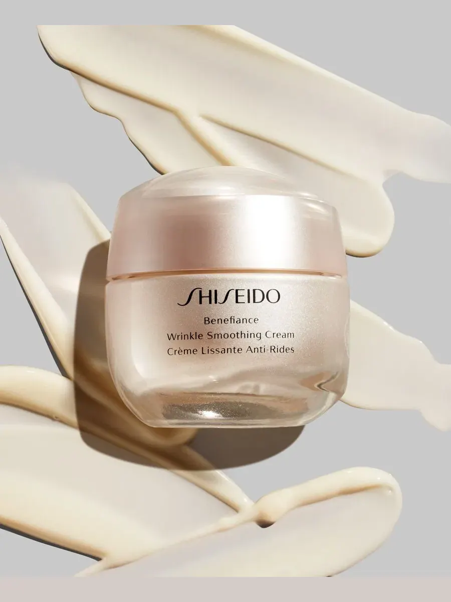 Крем для лица антивозрастной с комплексом KOMBU-Bounce Shiseido Benefiance Wrinkle Smoothing Cream — изображение 8 из 9