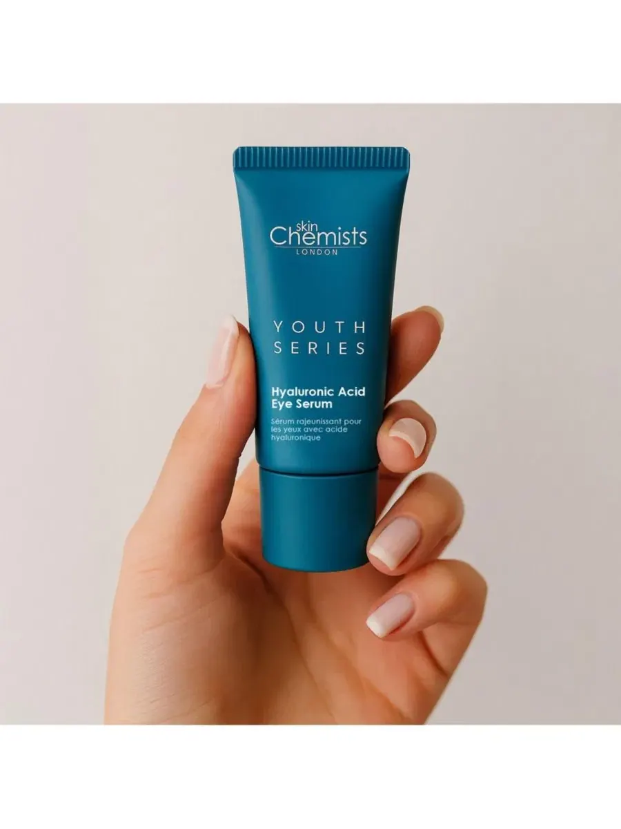 Сыворотка для глаз с 1,5% гиалуроновой кислотой, 15 мл Skinchemists — изображение 4 из 5