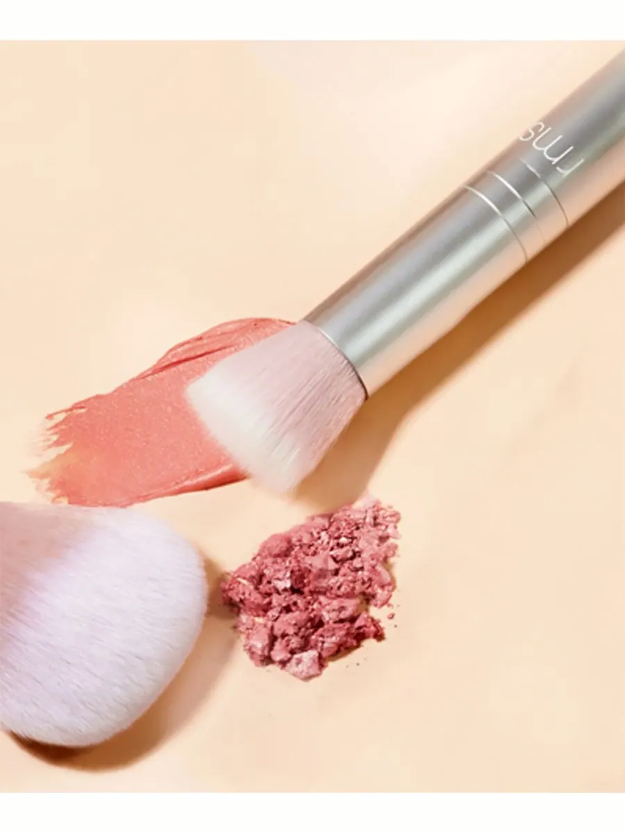 Кисть для румян Skin2Skin RMS Beauty, — изображение 2 из 4