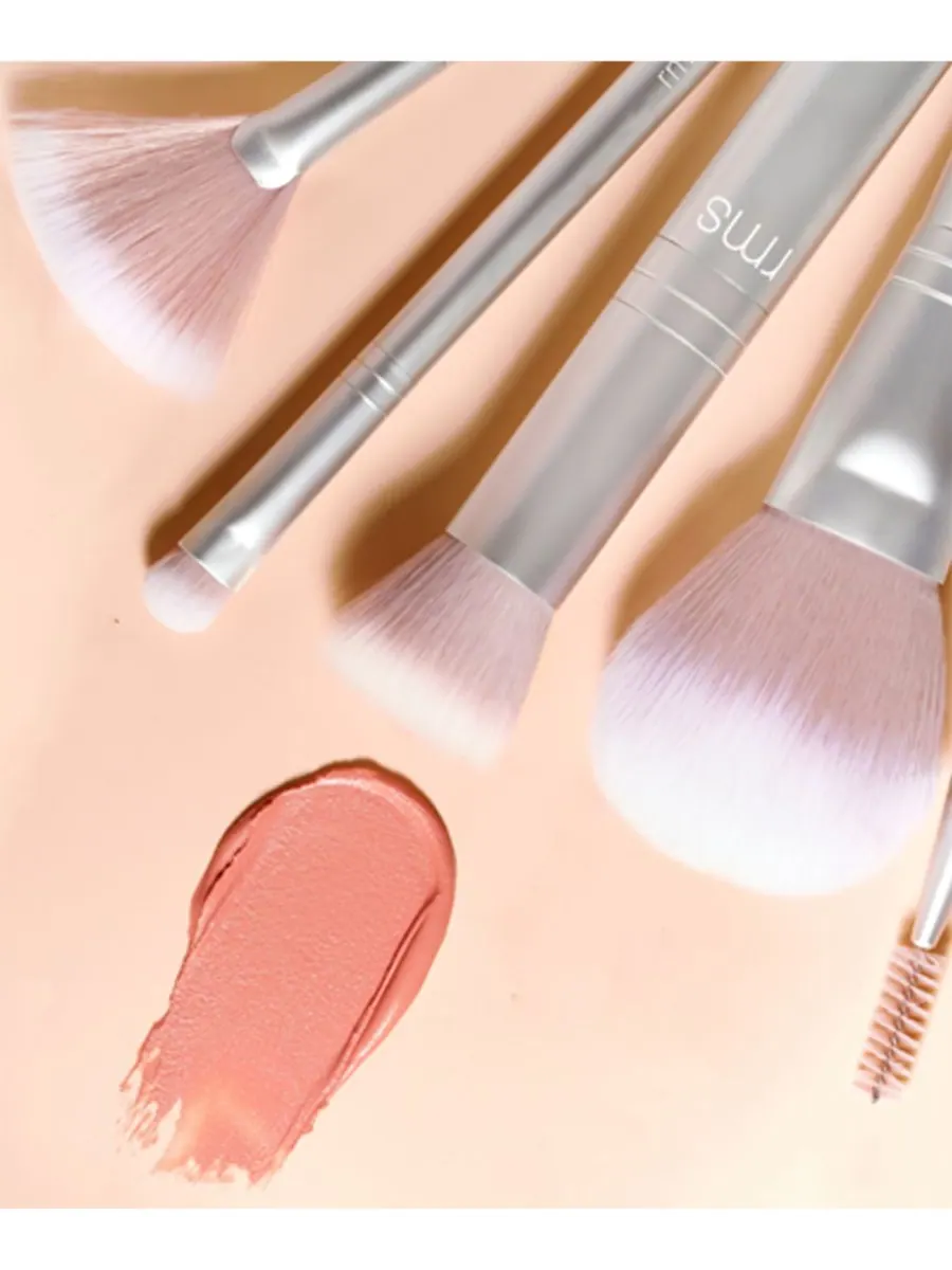Кисть для румян Skin2Skin RMS Beauty, — изображение 4 из 4