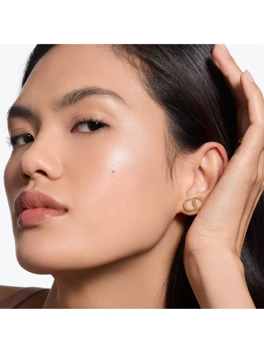 Люминайзер Forever Glow DIOR — изображение 7 из 10