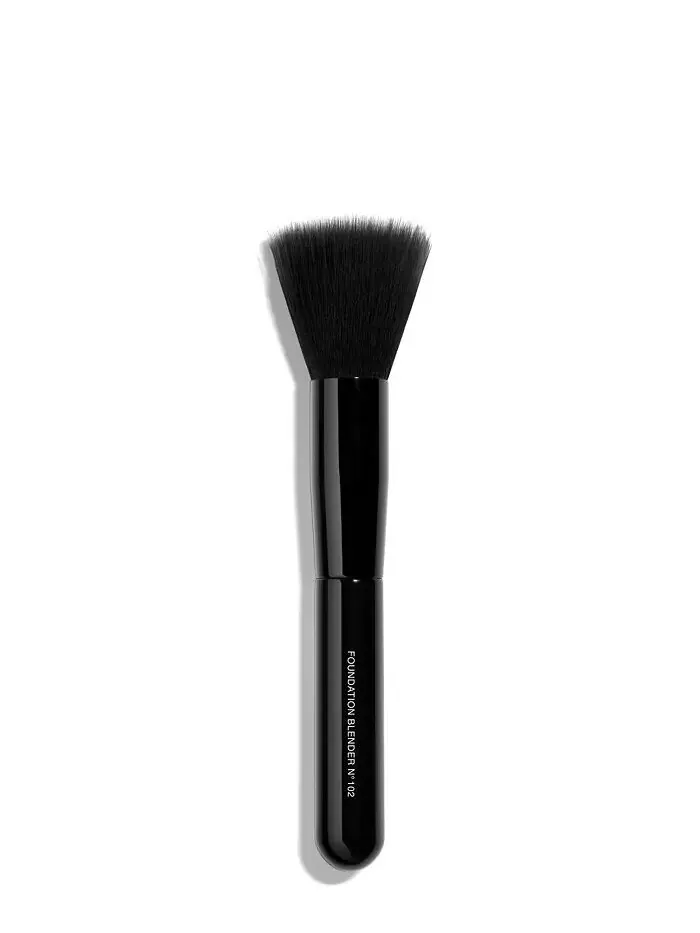 Кисть для тонального крема N°102 Chanel — изображение 1 из 1