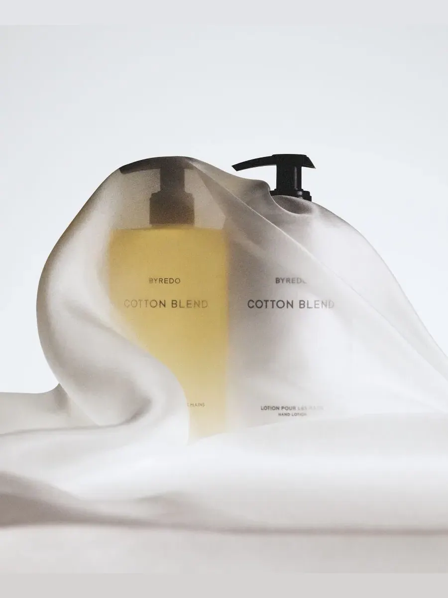Жидкое мыло для рук Cotton Blend, 450 мл BYREDO — изображение 3 из 5