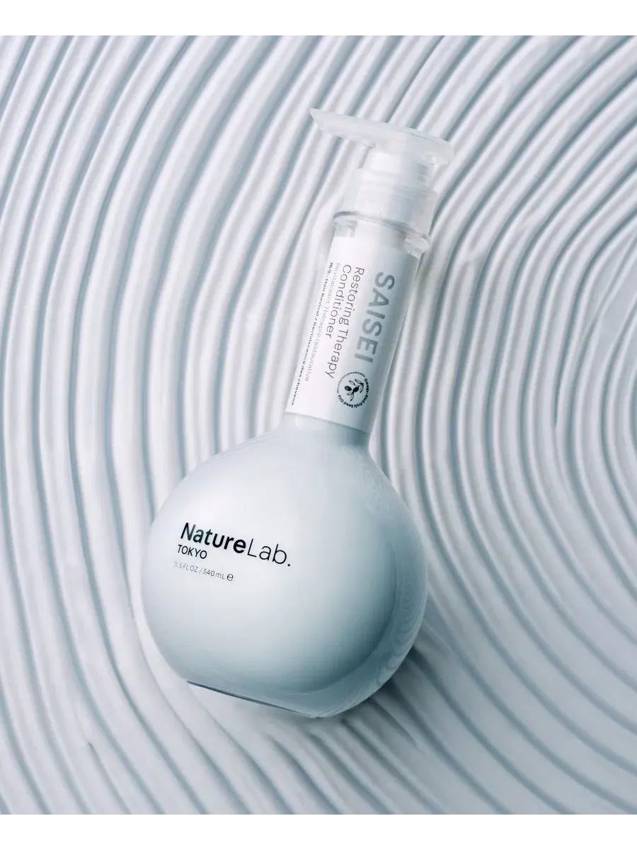 Кондиционер для волос NatureLab Tokyo Saisei Restoring Therapy, 326 мл — изображение 2 из 7